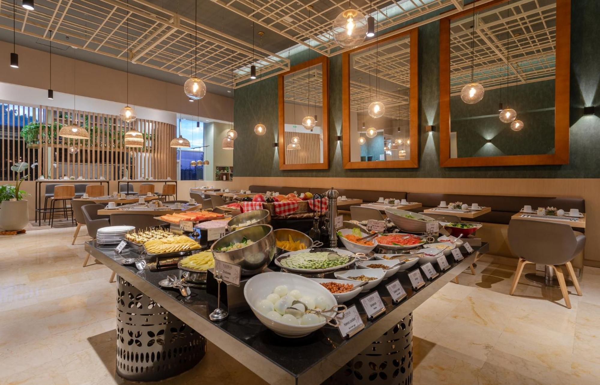 Holiday Inn Bogota Airport By Ihg Eksteriør billede