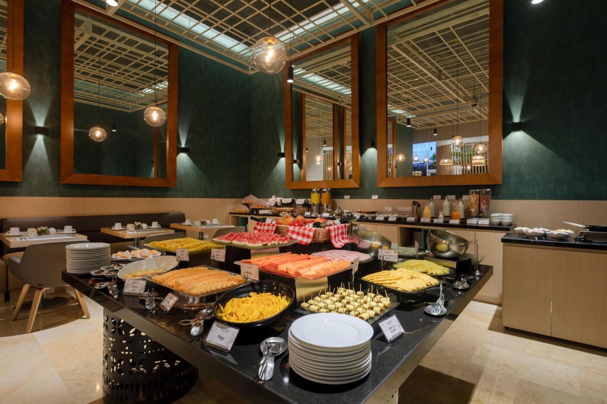 Holiday Inn Bogota Airport By Ihg Eksteriør billede